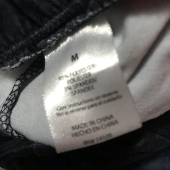 Marvel T-shirt and short set (never been where)spider man - Picture 6 of 7